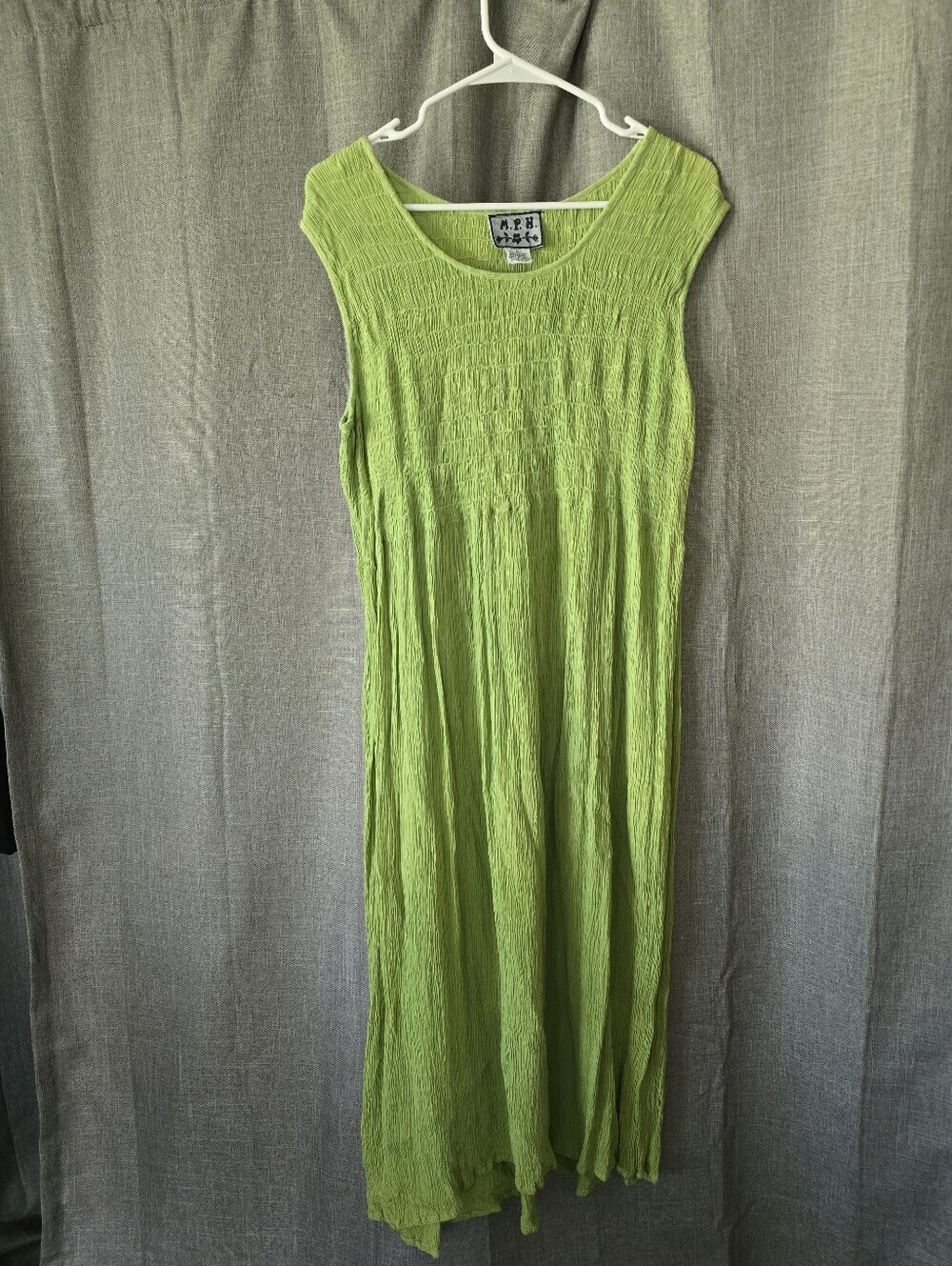 M.P.H Smocked Wrinkle Textured Lime Green Maxi Dress Sleeveless Size S Vtg 90s